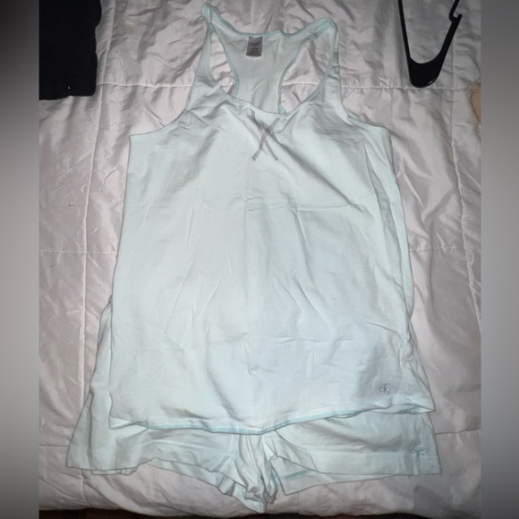 Pj set - Picture 4 of 7